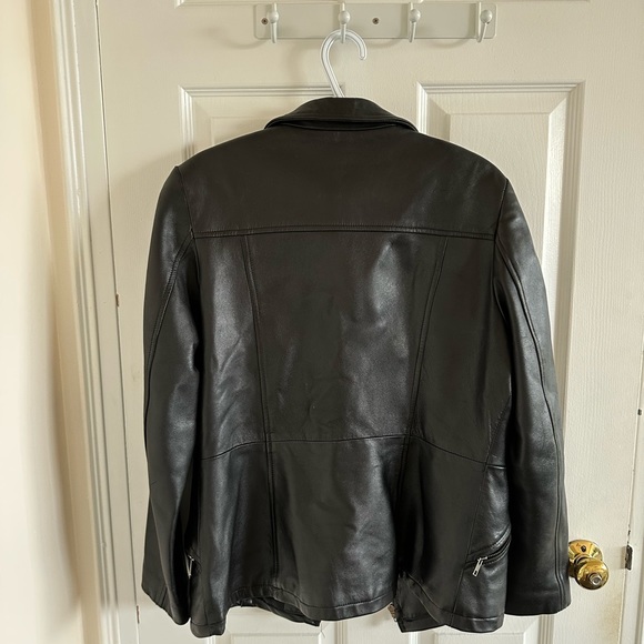 Danier Black Vintage Leather Jacket - Picture 4 of 7